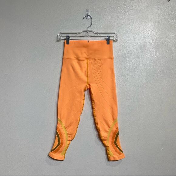 Free People Movement Orange Sun High-rise 7/8 The Essence Leggings Sz M NWOT - Picture 1 of 9